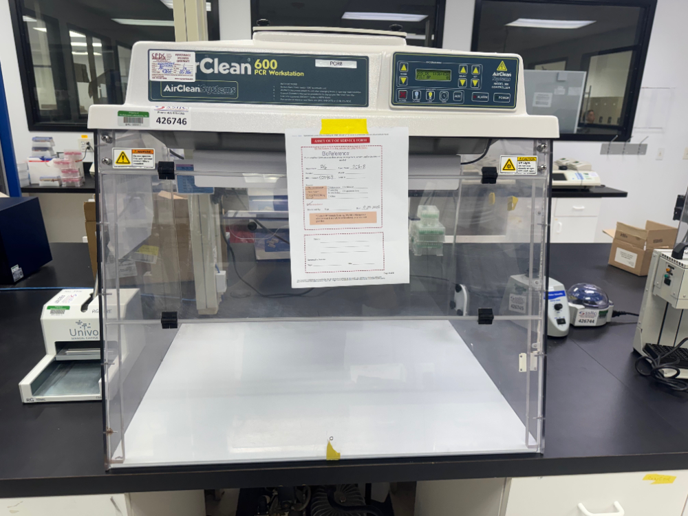Image of AirClean 600 PCR Workstation